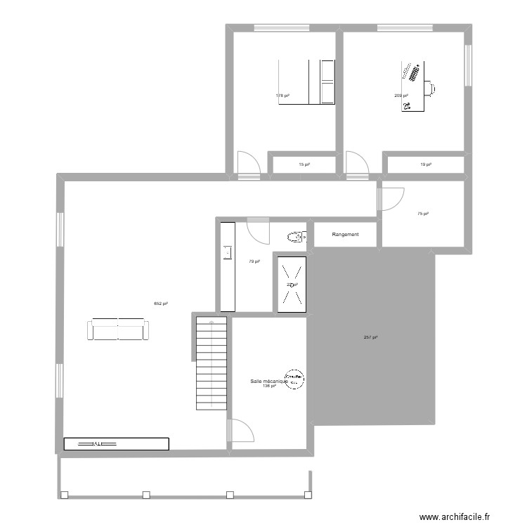 Soussol. Plan de 11 pièces et 155 m2