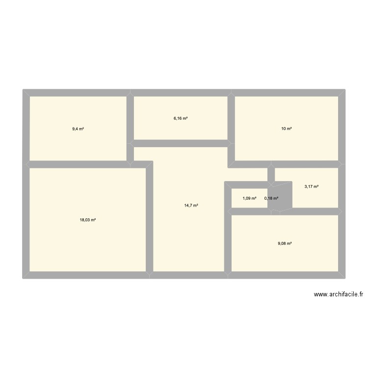 f13. Plan de 9 pièces et 72 m2