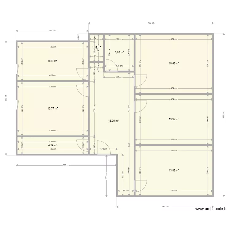 niepce. Plan de 9  et 94 m²
