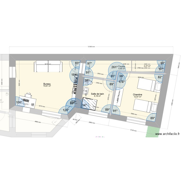 Version 8 avec aménagements. Plan de 12 pièces et 144 m2