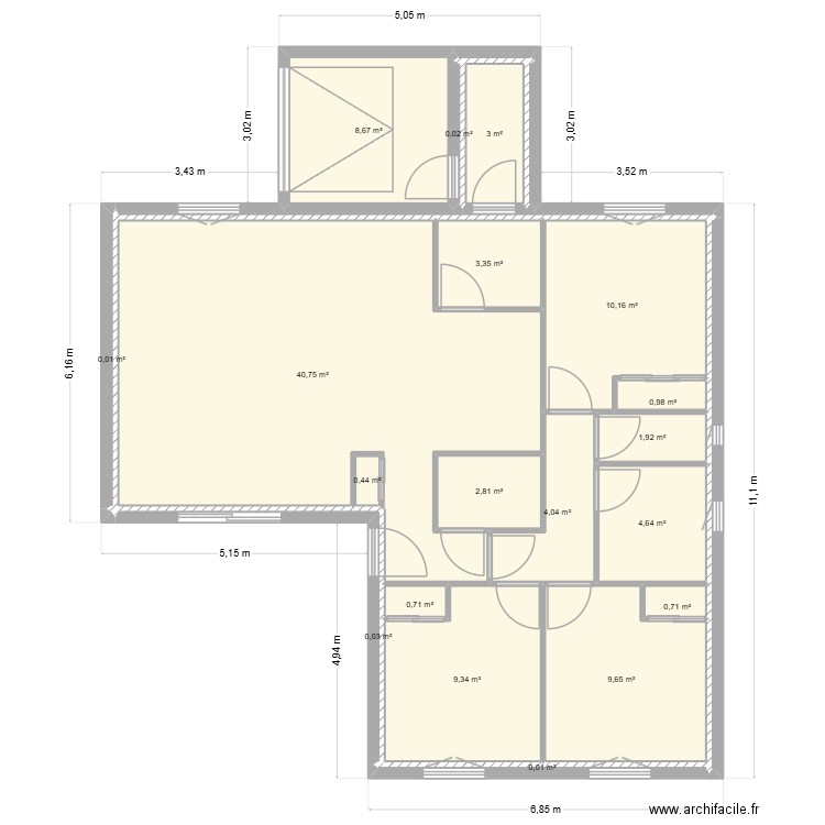 Lot 5. Plan de 19 pièces et 101 m2