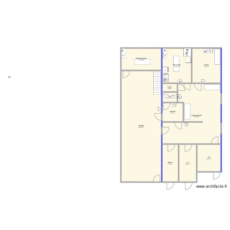 plan labo Longnes. Plan de 11 pièces et 168 m2