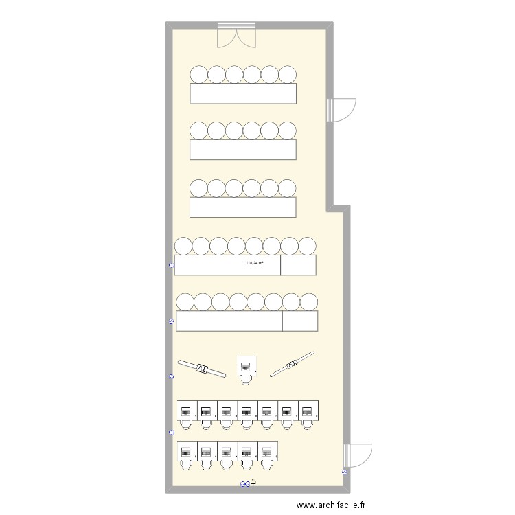 Salle 200. Plan de 1 pièce et 118 m2