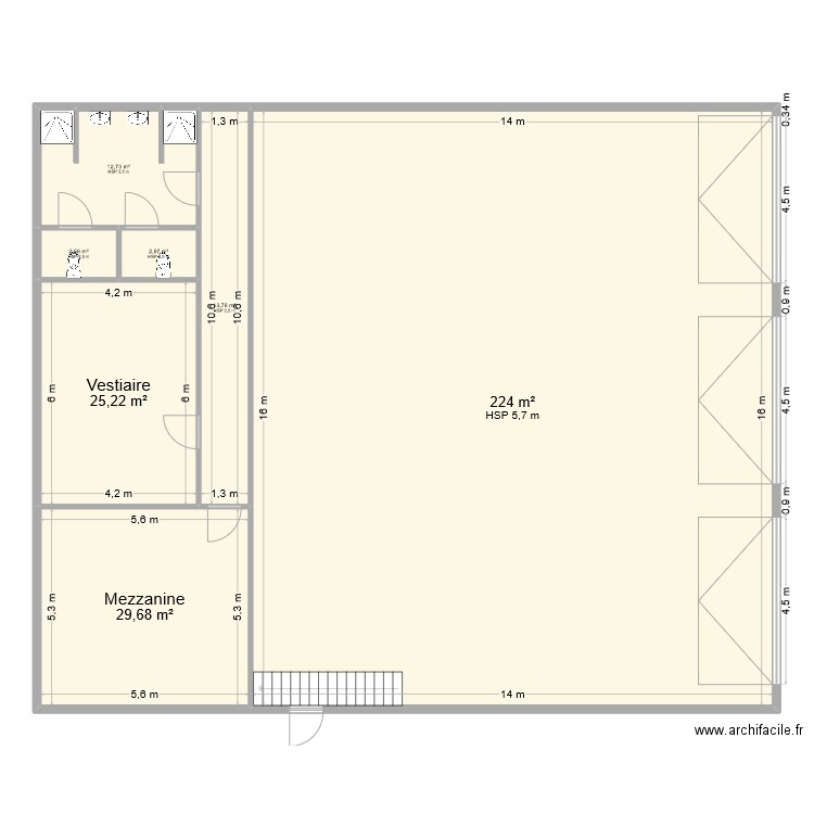 Local ping-pong. Plan de 7 pièces et 311 m2