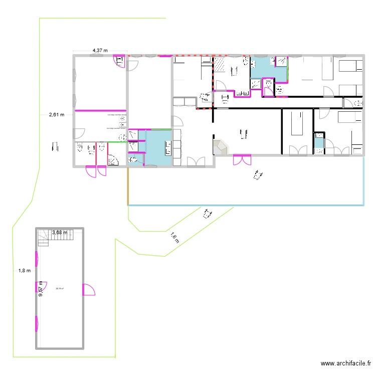 CENTRE AROURA  Non Côté. Plan de 18 pièces et 134 m2