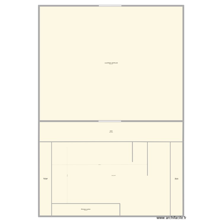 extension possible. Plan de 6 pièces et 915 m2