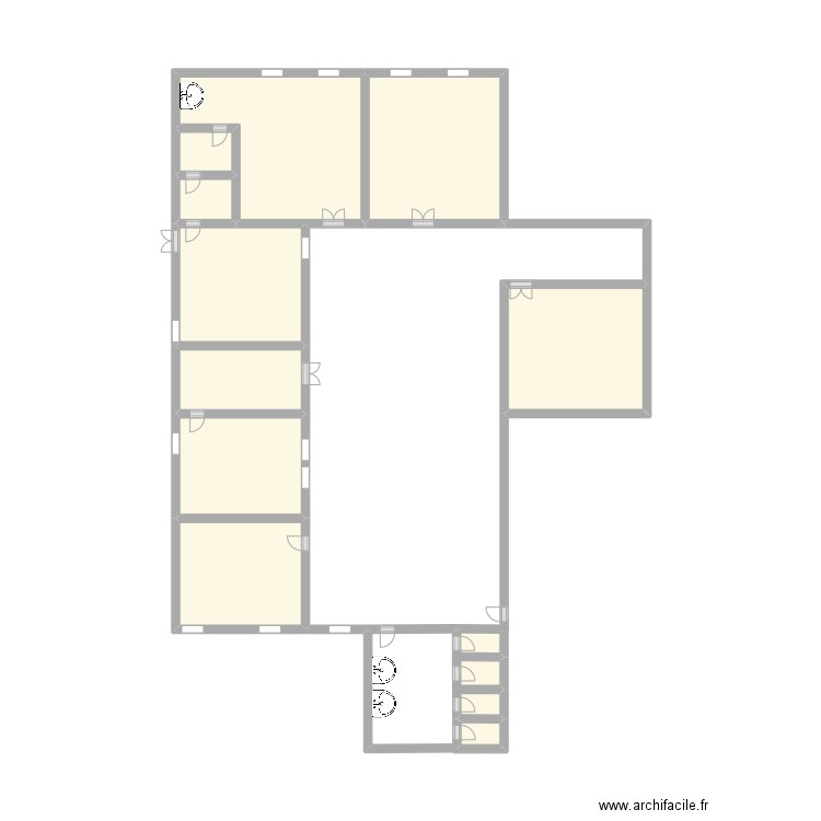 cms. Plan de 11 pièces et 21 m2