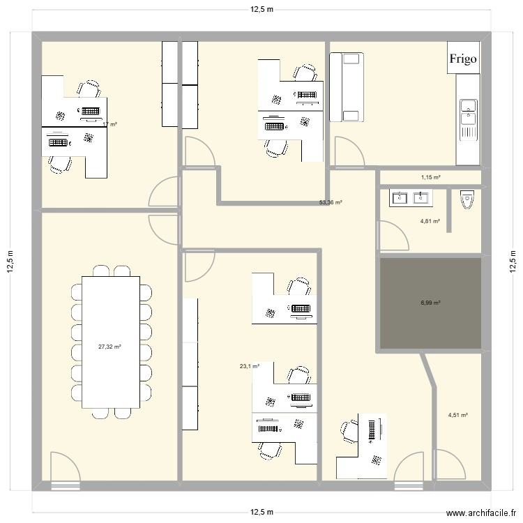 BUREAUX. Plan de 8 pièces et 138 m2