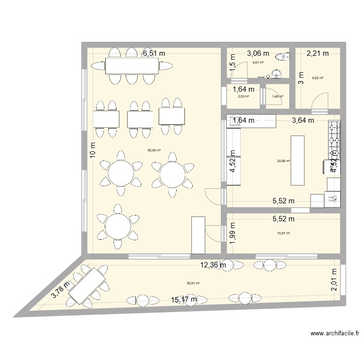 restaurant. Plan de 8 pièces et 147 m2