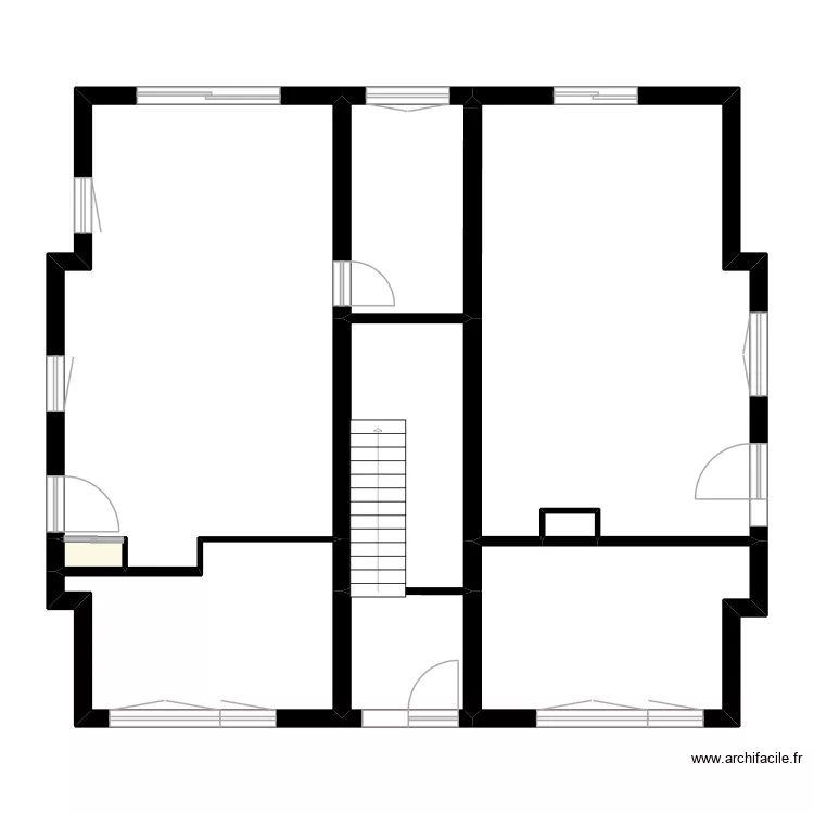 RDC. Plan de 9  et 122 m²