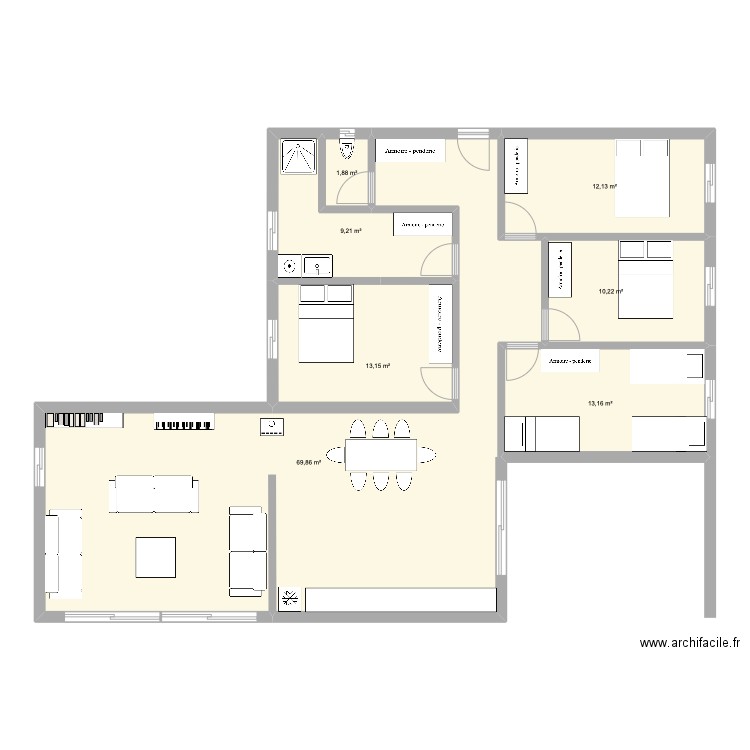 calo. Plan de 7 pièces et 130 m2