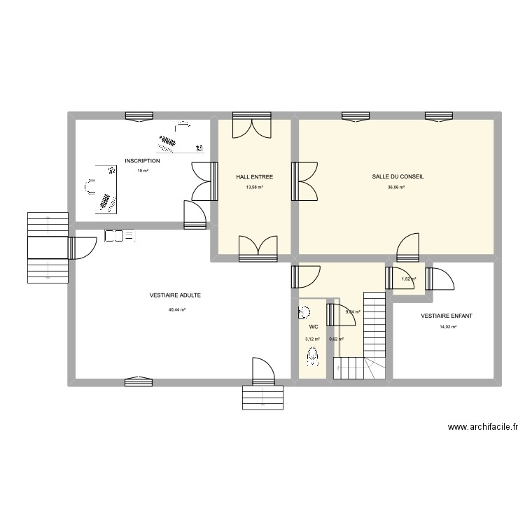 VIHIERS 2. Plan de 9 pièces et 138 m2