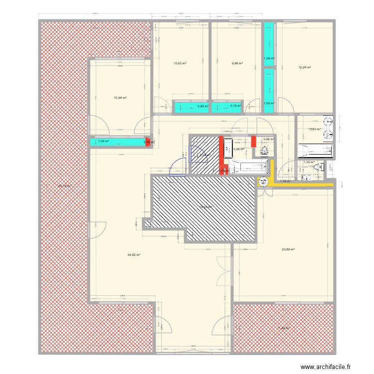 Greg13008 2-7. Plan de 22 pièces et 215 m2
