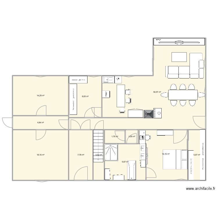 travaux. Plan de 13 pièces et 141 m2