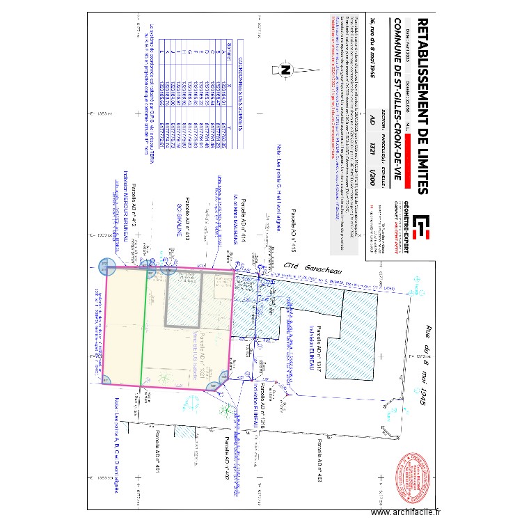 Essai projet avec AD1320. Plan de 5 pièces et 398 m2