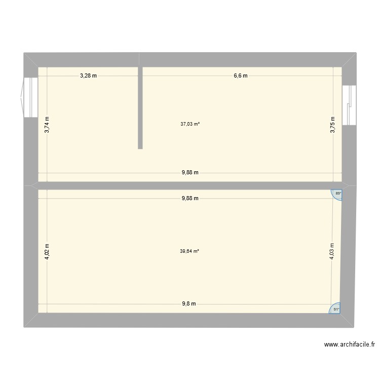 RDC. Plan de 2 pièces et 77 m2
