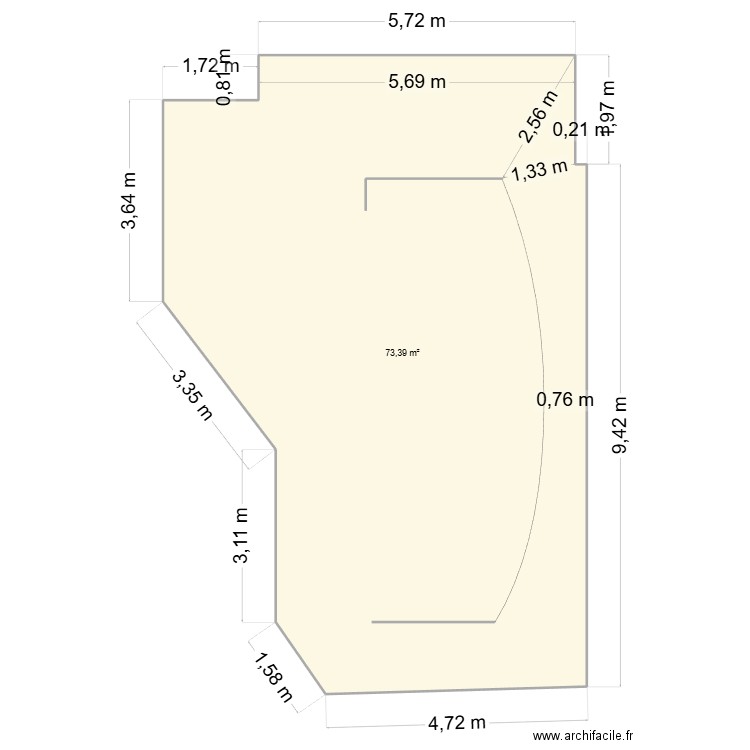 Alain. Plan de 1 pièce et 73 m2