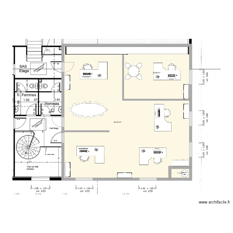 BUREAUX ETAGE. Plan de 3 pièces et 106 m2