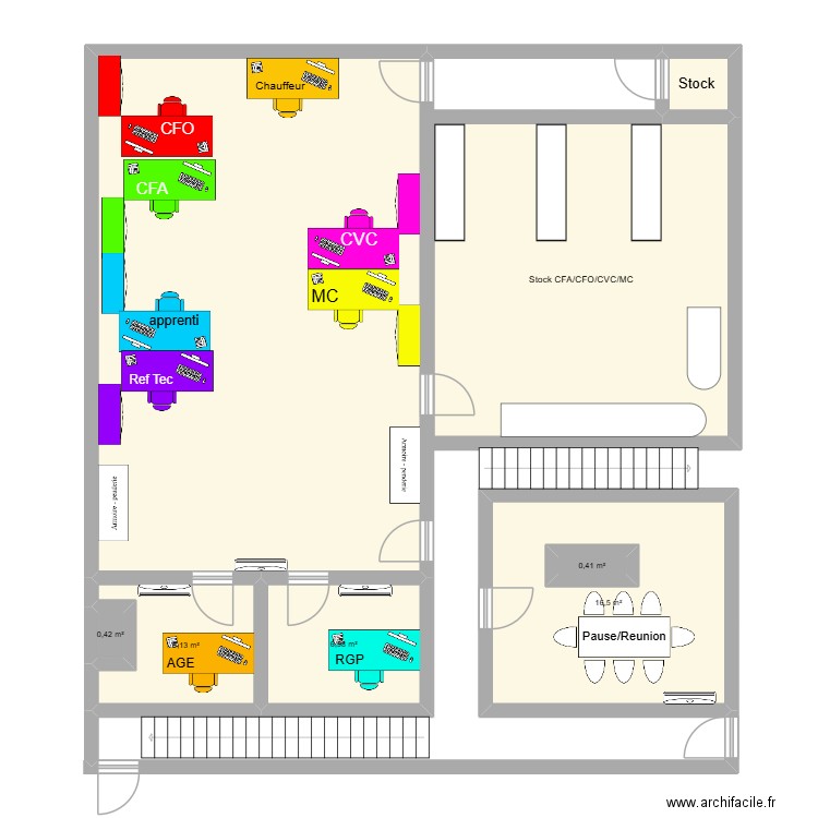 maintenance2. Plan de 8 pièces et 131 m2