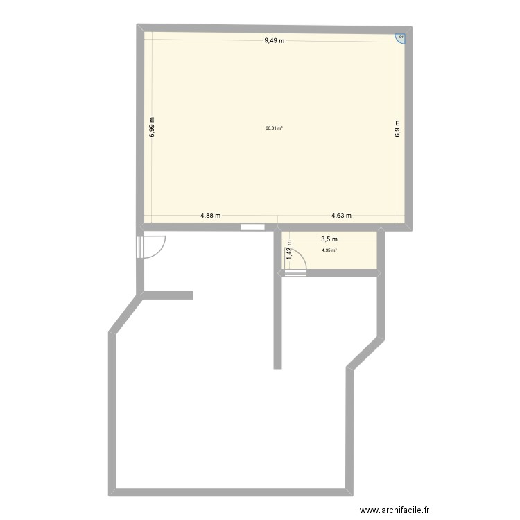 maosn. Plan de 2 pièces et 71 m2