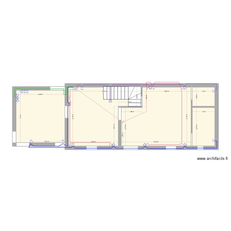 Rdc T2 prises. Plan de 5 pièces et 54 m2