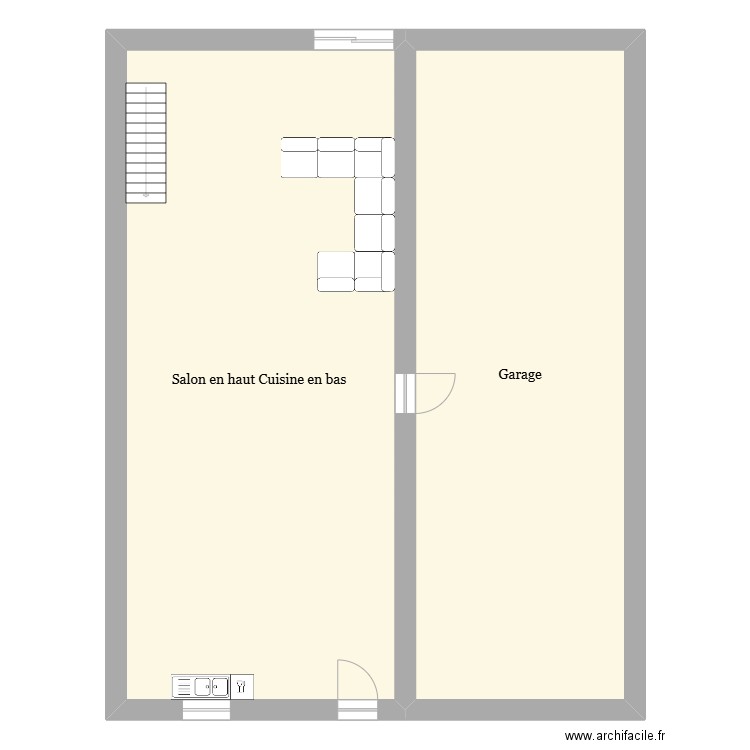 RDC. Plan de 2 pièces et 195 m2