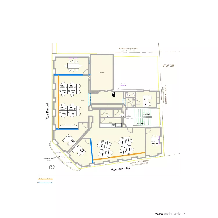 R+3 Open Space 4 - Alternatif. Plan de 22 pièces et 197 m² R+3 Open Space 4 - Alternatif. Plan de 22 pièces et 197 m²