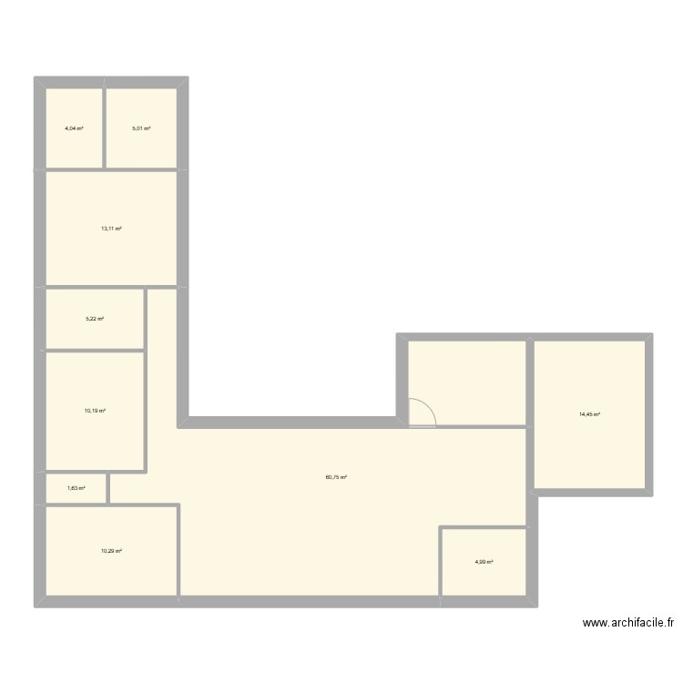 maison. Plan de 10 pièces et 130 m2