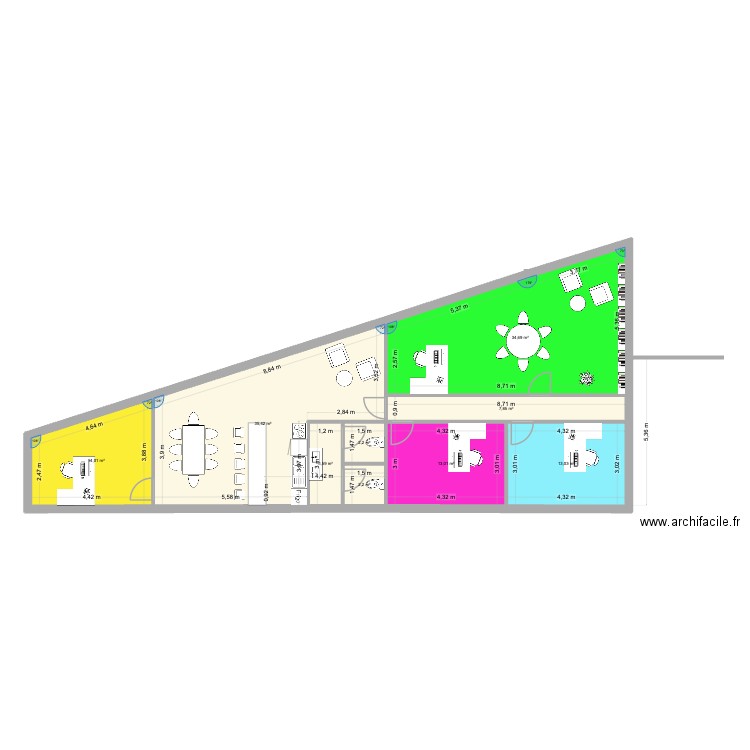 Plateaux IZ R+1 sexies. Plan de 9 pièces et 126 m2