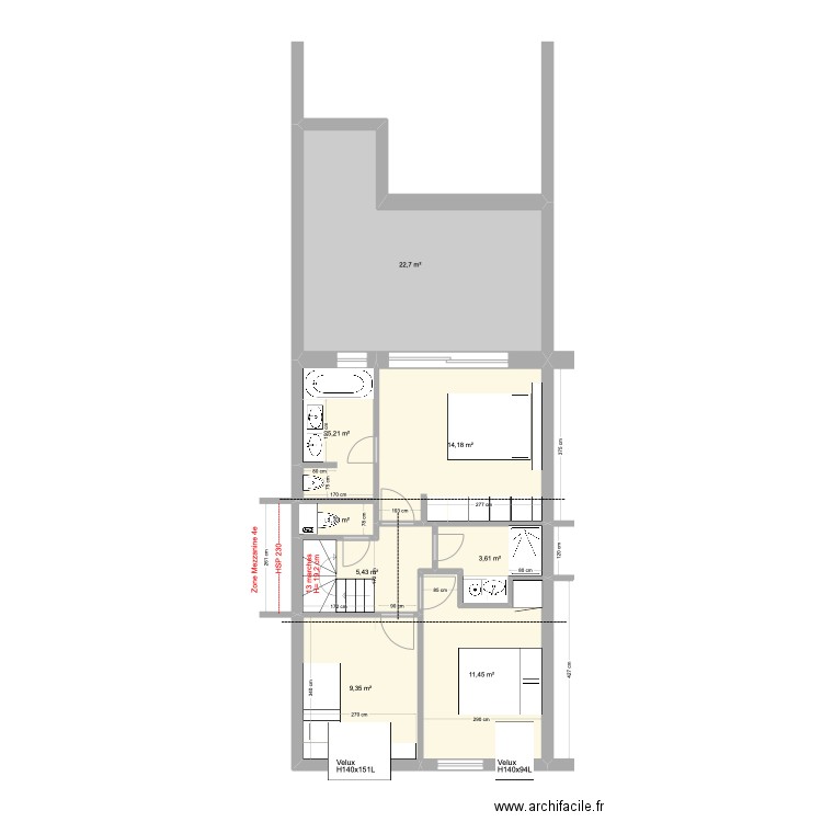 Banning 83 3e étage : Escalier vers 4e étage. Plan de 8 pièces et 73 m2