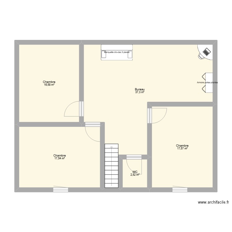 etage. Plan de 5 pièces et 92 m2