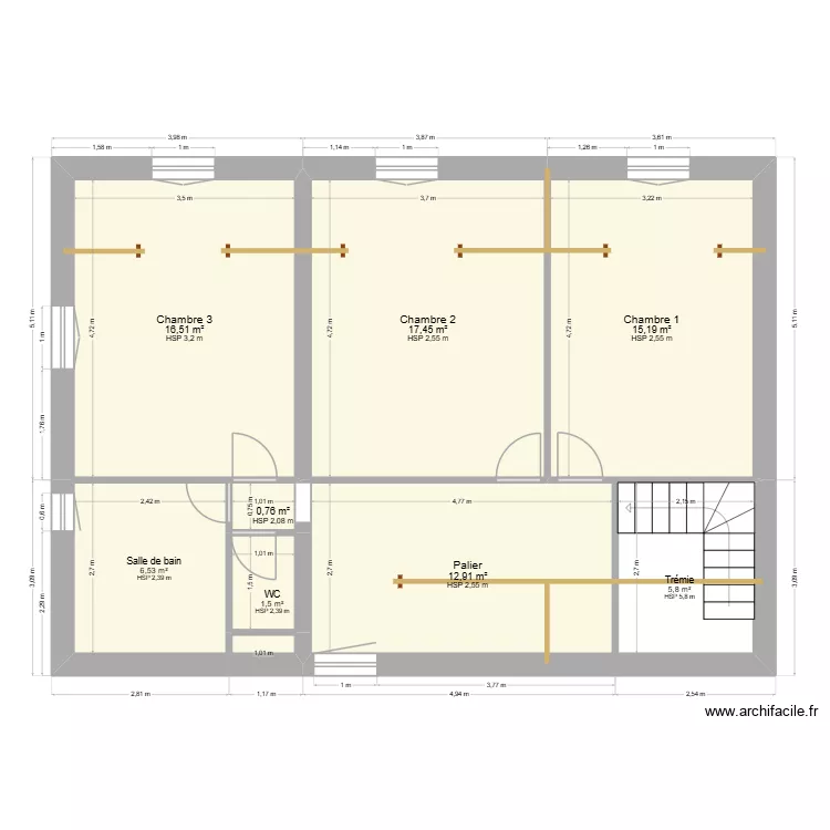 Maison etage. Plan de 9  et 77 m²