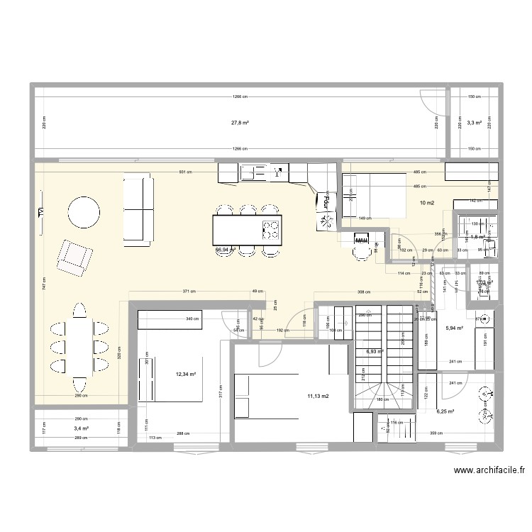 montchat 1er etage T5- aménagement suite parentale. Plan de 10 pièces et 136 m2