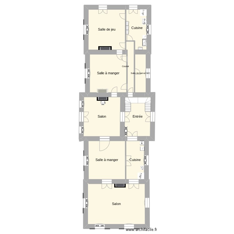 Nay 5. Plan de 59 pièces et 981 m2