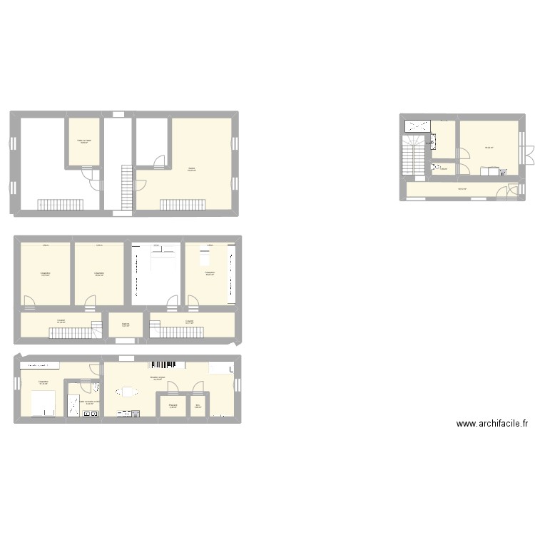 lion d'or. Plan de 17 pièces et 242 m2