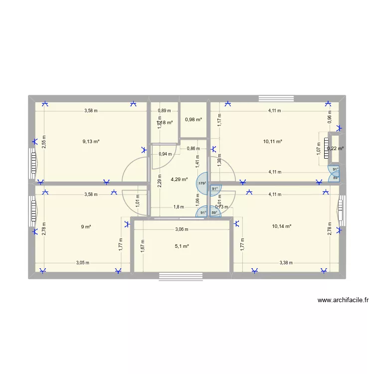 Etage maillon am&eacute;nag&eacute;. Plan de 9  et 50 m²