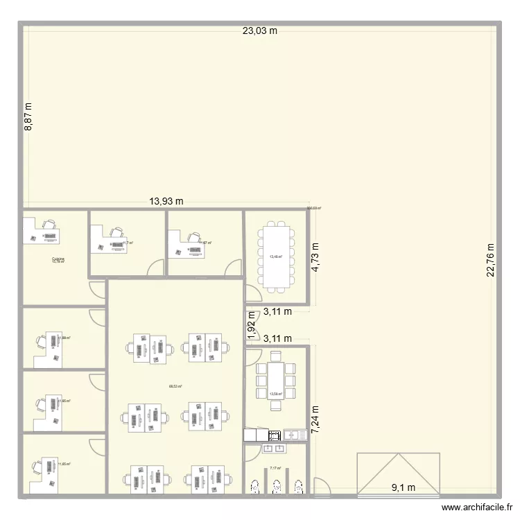 Base exploit Iserba. Plan de 11  et 514 m²