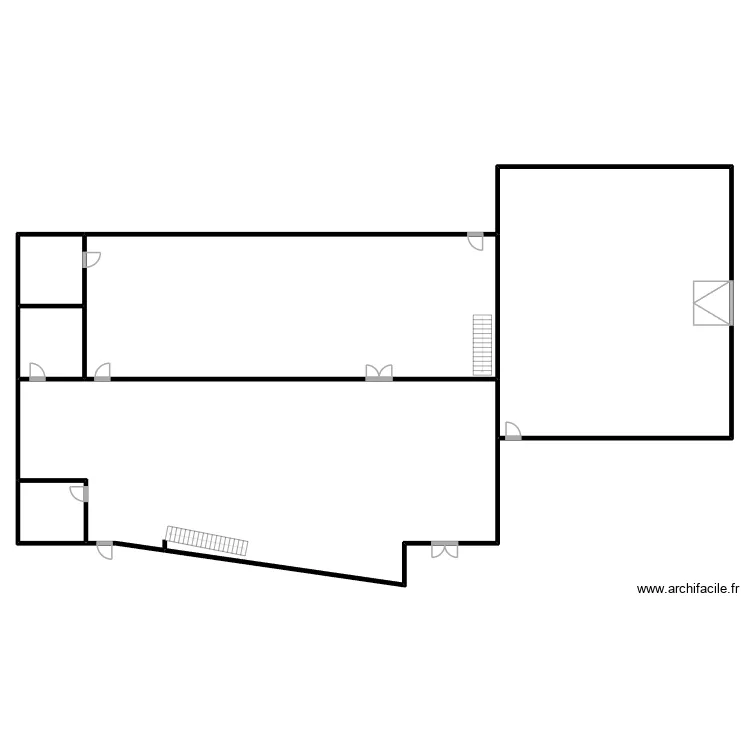 Planta service. Plan de 6 pièces et 638 m²