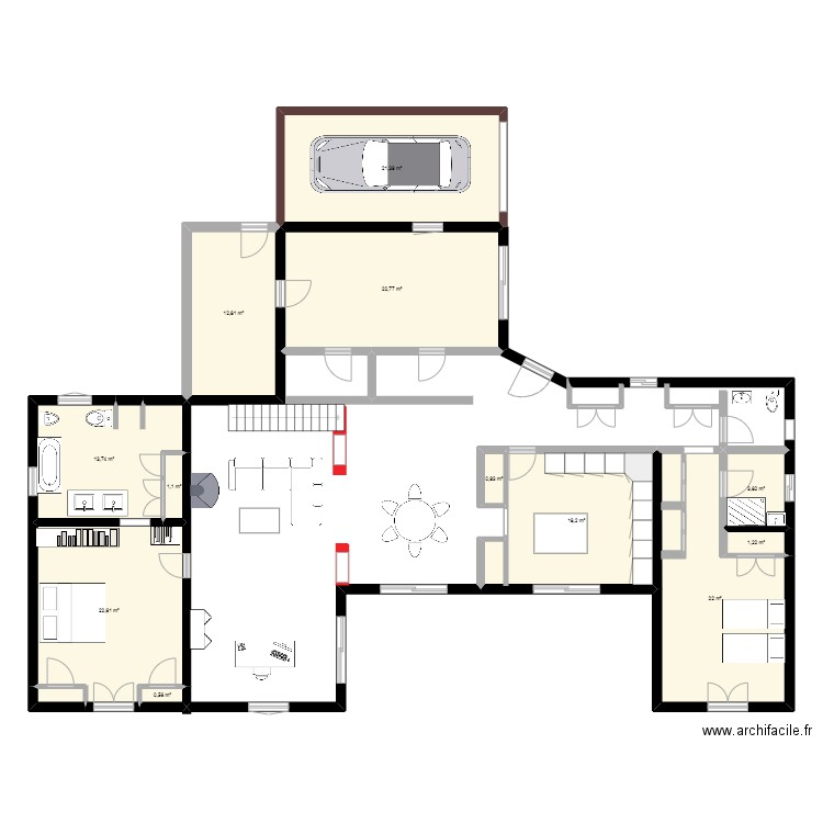 st maxime mai 2025. Plan de 12 pièces et 141 m2