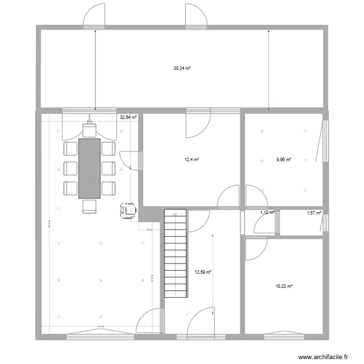 bas. Plan de 9  et 111 m²