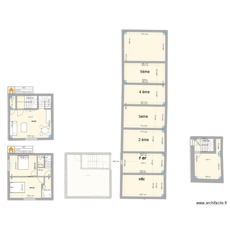 vinaros MIKE. Plan de 10 pièces et 330 m2