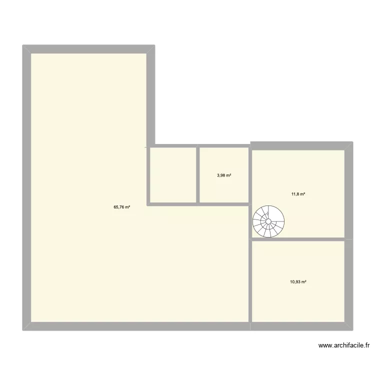 Etage. Plan de 4 et 92 m² Etage. Plan de 4 et 92 m²