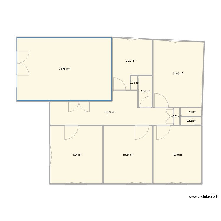 Plaine 02. Plan de 12 pièces et 85 m2