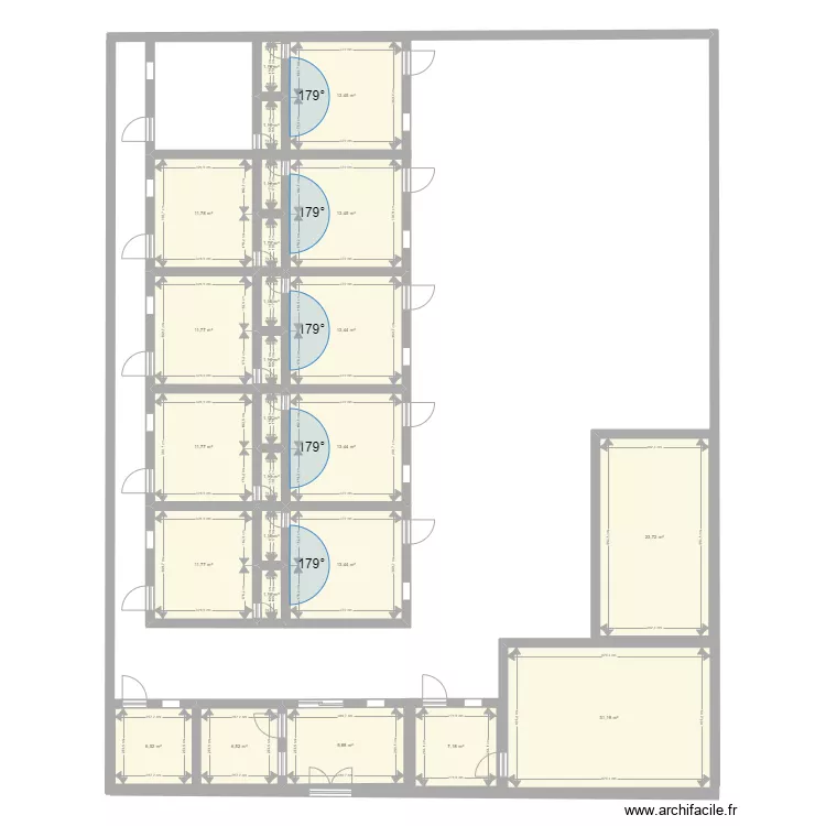 Motel de Mouyondzi. Plan de 25  et 211 m²