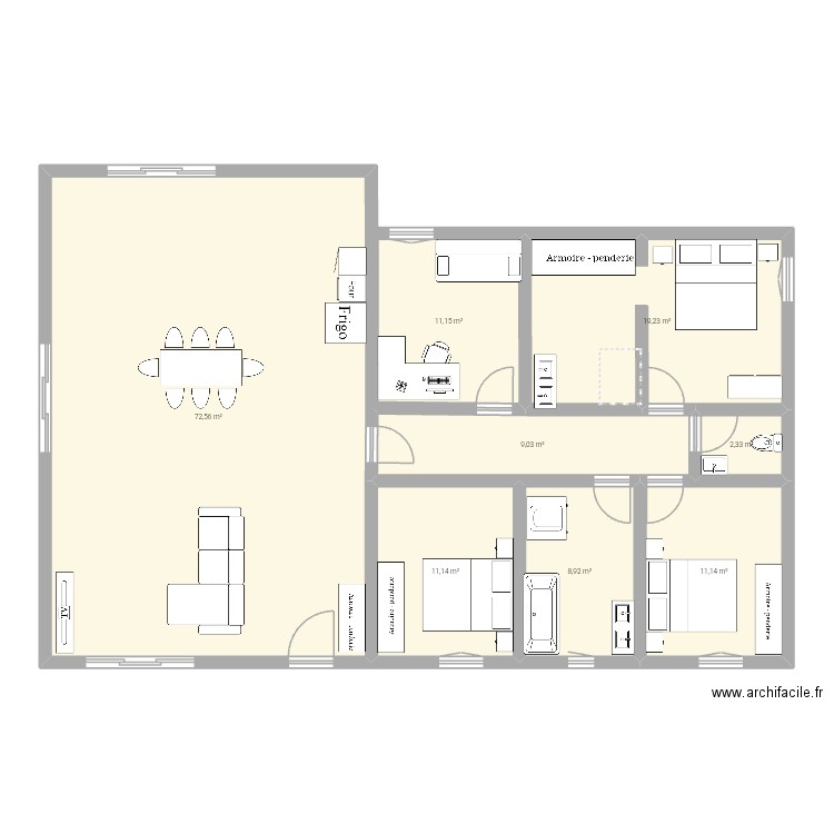 MAISON. Plan de 8 pièces et 146 m2