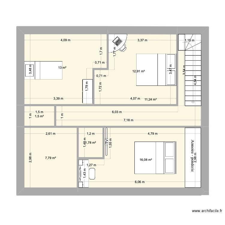 Volkrange haut. Plan de 7 pièces et 64 m2