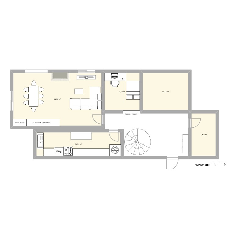 maison. Plan de 5 pièces et 80 m2