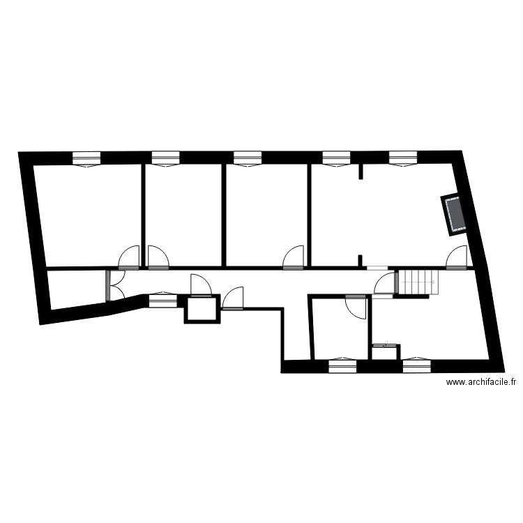 SCI 2MNS. Plan de 9 pièces et 101 m2