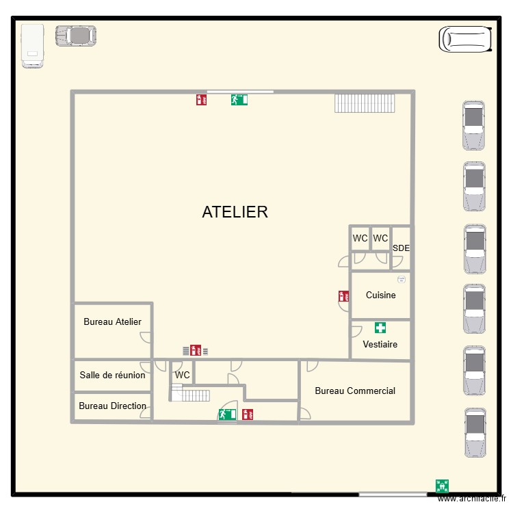 Bâtiment STPE. Plan de 13 pièces et 1850 m2