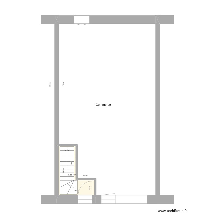 Pouzols. Plan de 11 pièces et 126 m2